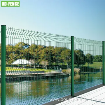 Powder Coated Curved Welded Wire Mesh Fence